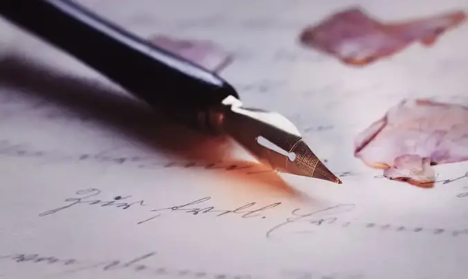 Qué-diferencias-hay-entre-la-caligrafía-y-el-lettering